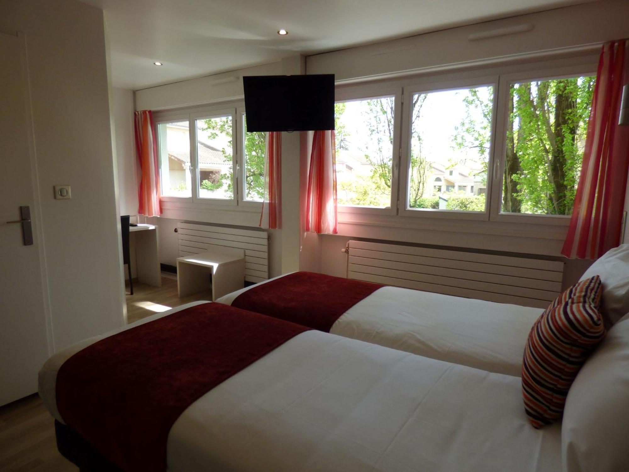 Cit'Hotel Escatel มากง ภายนอก รูปภาพ